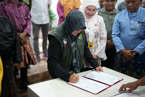 FPKM Rp57 Miliar untuk Empat Kampung, Afni: Plasma Bukan Sekadar Janji